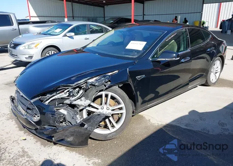 2014 Tesla Model S P85 из США, поврежденный, VIN 5YJSA1H11EFP30503